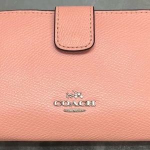 Coach Medium Corner Zip Wallet Petal Pink